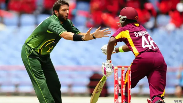 شاہد آفریدی کی بالنگ ونڈے کی دوسری بہترین بالنگ ہے