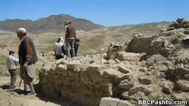 آثار باستانی بدست آمده از این منطقه نشان میدهد که بهره برداری از این معدن تاریخ دیرینه دارد و به دوران قبل از اسلام بر میگردد