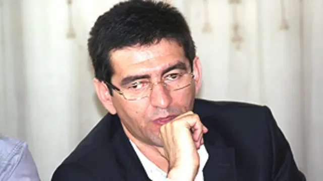 سیم‌الدین دوست اف