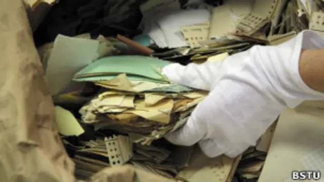 Обрывки секретных документов "Штази"