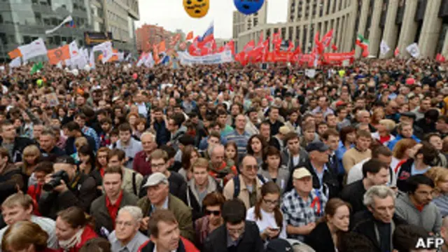 Участники Марша миллионов в Москве