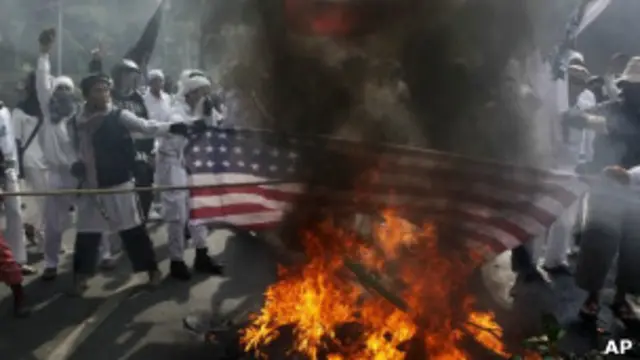 Сожжение американского флага