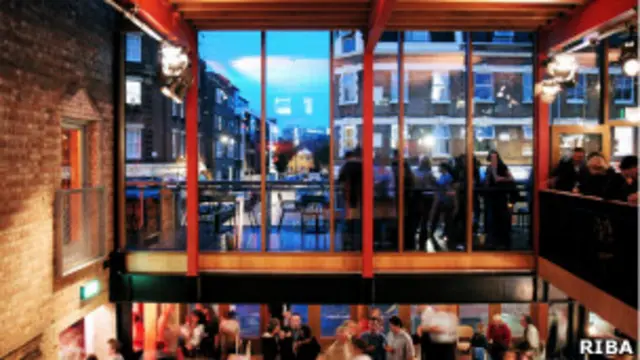 Театр Young Vic в Лондоне