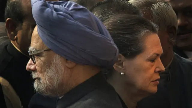 मनमोहन सिंह, सोनिया गाँधी