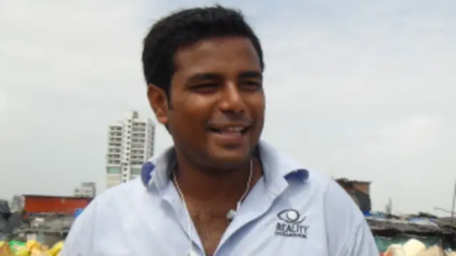 टूरिस्ट गाईड सूरज हत्तार्काल