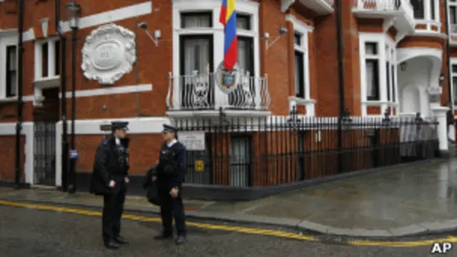 Посольство Эквадора в Лондоне