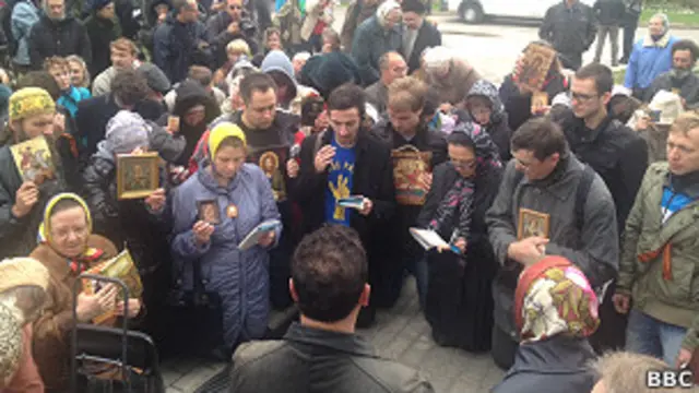 Pussy Riot - молитва у Мосгорсуда