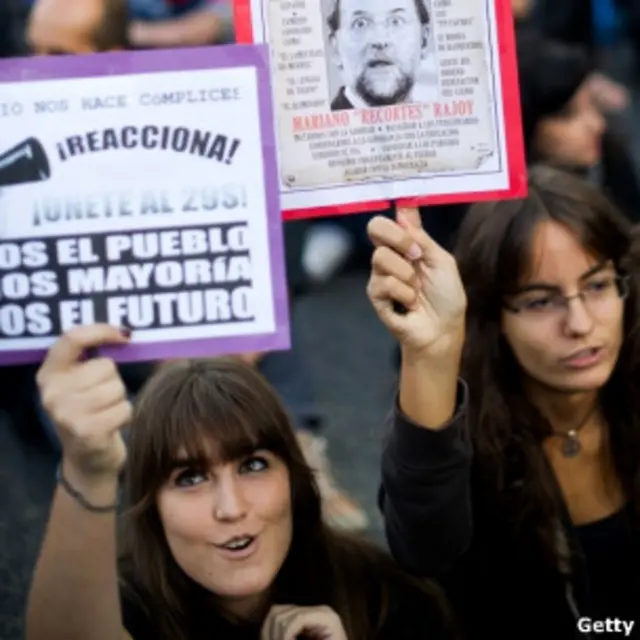 Protesta antes los numerosos recortes realizados en el gobierno de Mariano Rajoy en España.