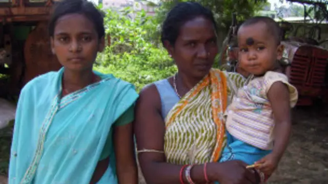 मोबाइल मां