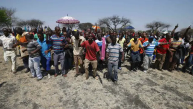 La rivalité syndicale de plus en plus violente en Afrique du Sud.