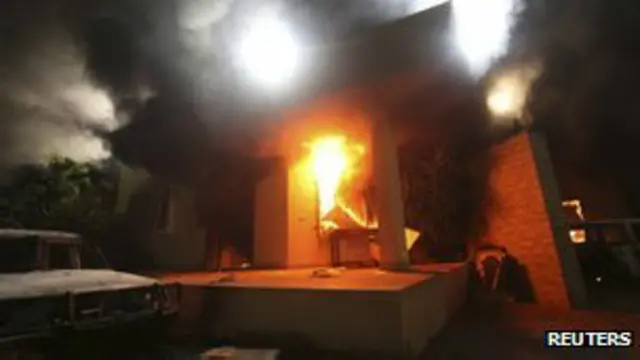 Горящее консульство США в Бенгази