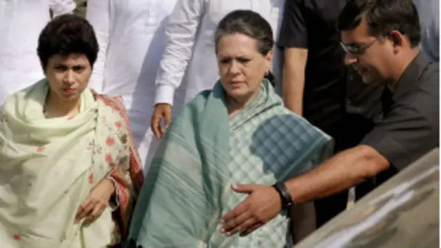 सोनिया गांधी