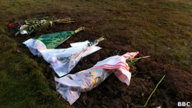 Могила Джимми Сэвила 