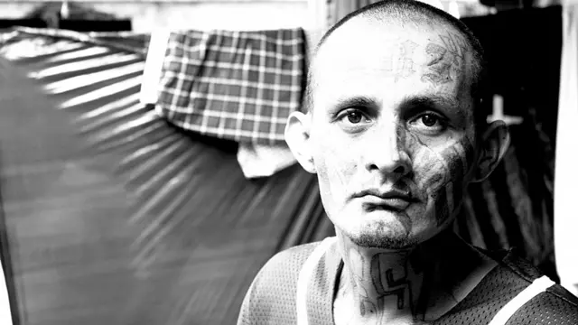 Pandilleros en la cárcel de Cojutepeque, en El Salvador. Foto: BBC - IGNACIO DE LOS REYES