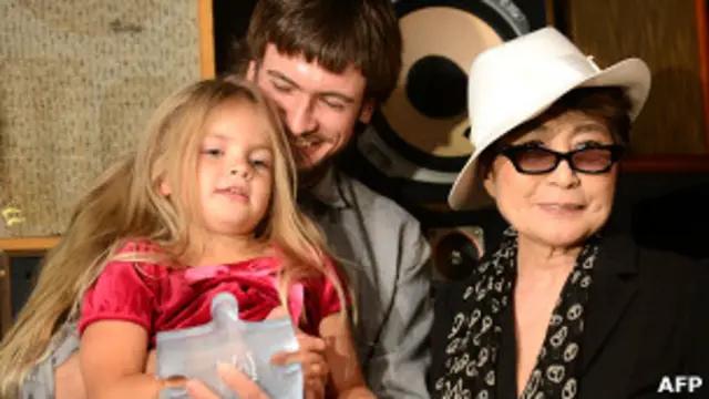 Йоко Оно и Петр Верзилов