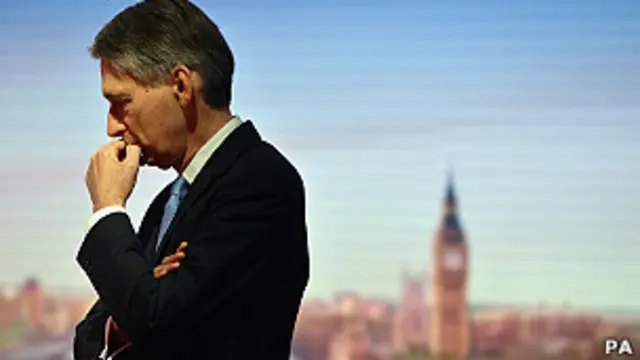 وزير الدفاع البريطاني في برنامج اخباري في بي بي سي