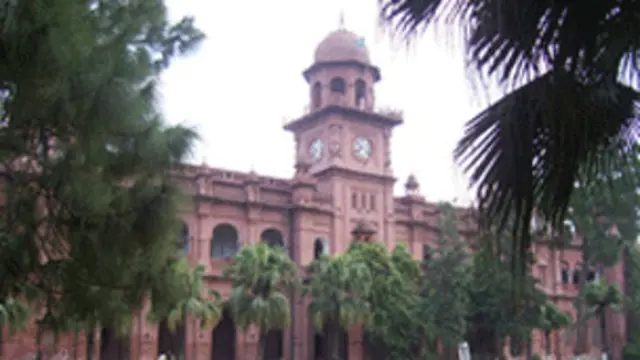 پنجاب یونیورسٹی کی ڈائریکٹر سپورٹس شمسہ ہاشمی نے ان الزامات کی سختی سے تردید کی ہے