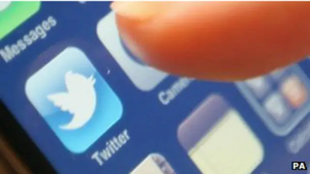 मोबाइल पर ट्वीटर