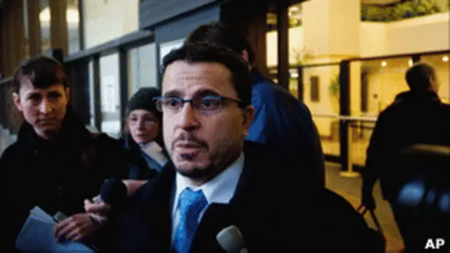 Адвокат Боб Алонейсси