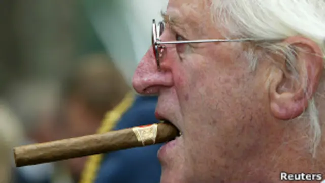 Джимми Сэвил (фото 2005 года)