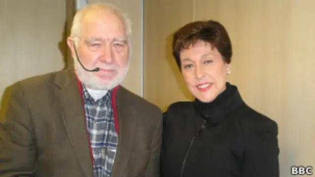 Don Miguel y Dra. Herrera: La doctora Carolina Herrera y Don Miguel, quien protagonizó la primera imagen en una cajetilla en Chile. (CREDITO: www.chilelibredetabaco.cl)