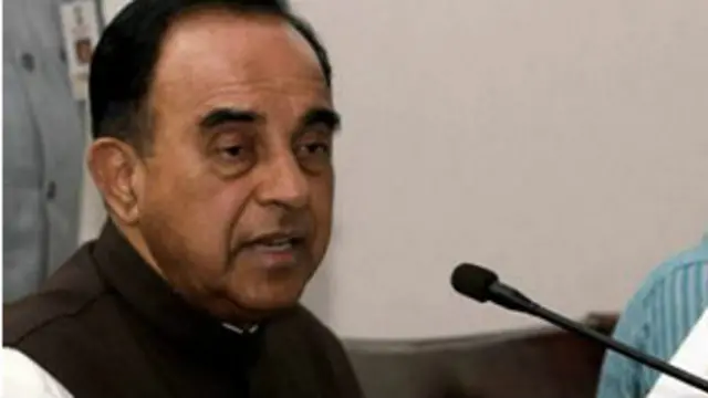 स्वामी का कहना है कि आयोग ने उनका पक्ष नहीं सुना