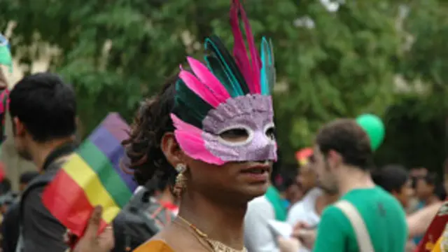 समलैंगिकों 