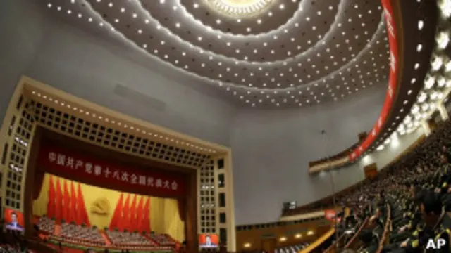 अधिवेशन के दौरान भी मानवाधिकार समूहों की सरकार-विरोधी शिकायतें सामने आ रही हैं.