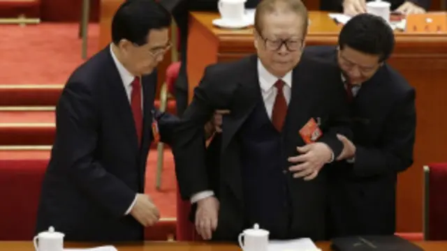Hồ và Giang