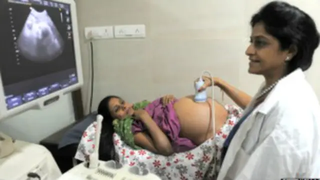 अल्ट्रसाउंड मशीन