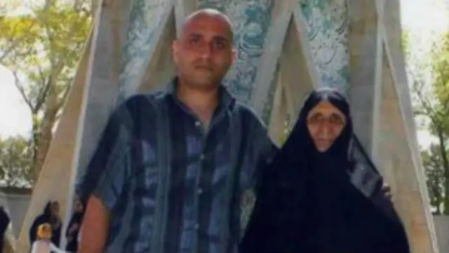 مادر ستار بهشتی از برخورد مسئولان ایرانی با پرونده مرگ فرزندش ناراضی است