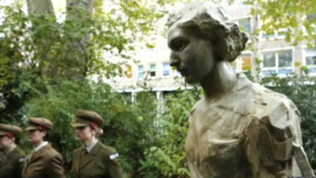 नूर इनायत खाँ फासीवाद की धुर विरोधी थीं