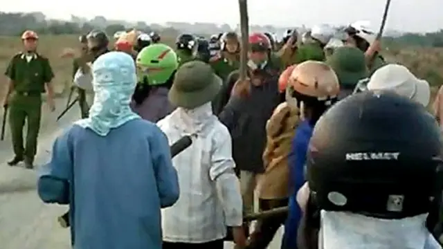 Nông dân Văn Giang chống chính quyền