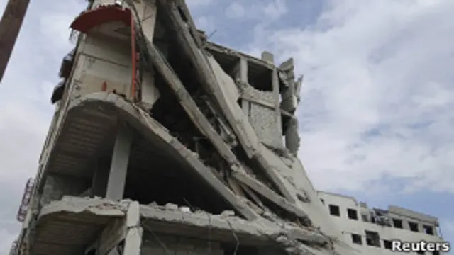 Разрушенное здание