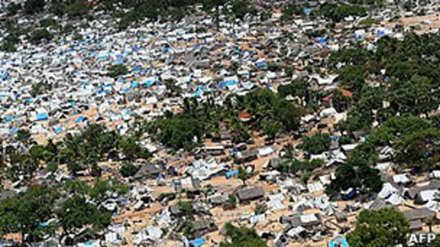 Дома мирных жителей в военной зоне на Шри-Ланке