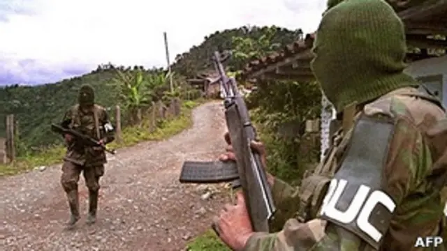 Paramilitares de las AUC (Foto de archivo)
