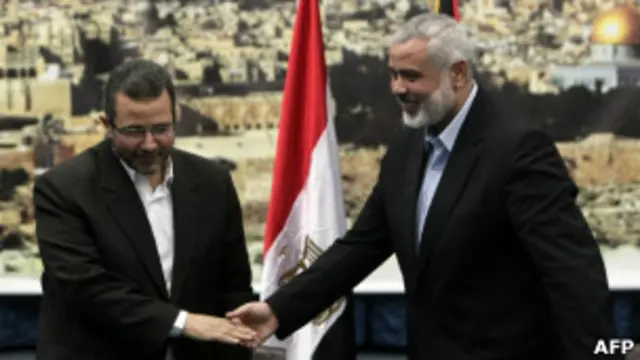 मिस्र के प्रधानमंत्री इस समय ग़ज़ा में हैं