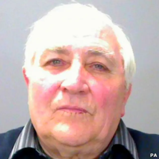 Бывший каноник кафедрального собора в Карлайле Рональд Джонс