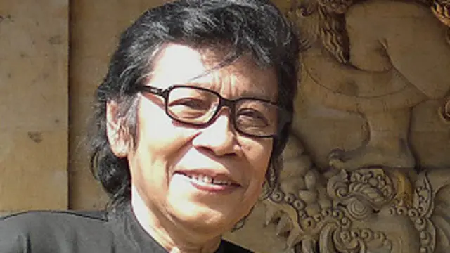 GM Sudarta selain membuat karikatur, juga menulis cerpen dan melukis.