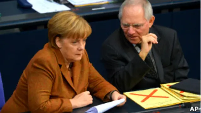 Ангела Меркель обсуждает проект бюджета ЕС