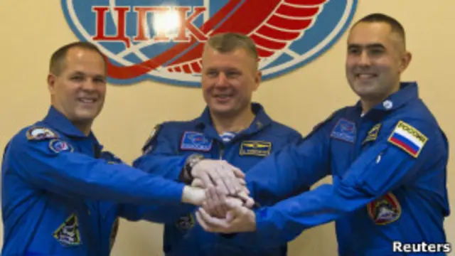 новый международный экипаж МКС