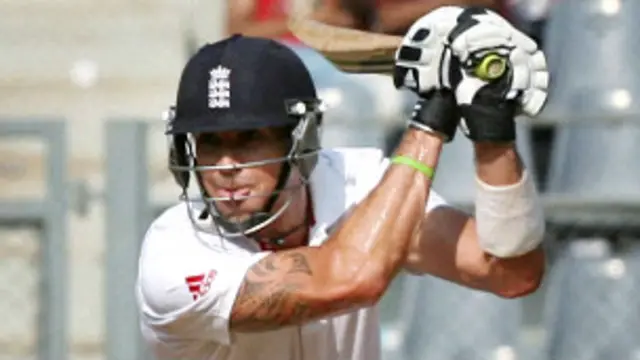 पीटरसन ने अपनी पारी में 20 चौके और चार छक्के लगाए. तस्वीर पीटीआई