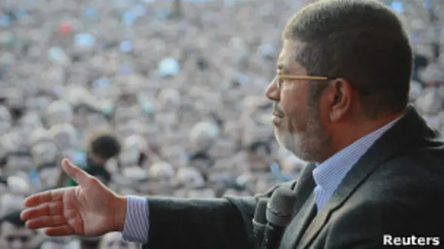 Президент Египта Мохаммед Мурси на митинге 23 ноября