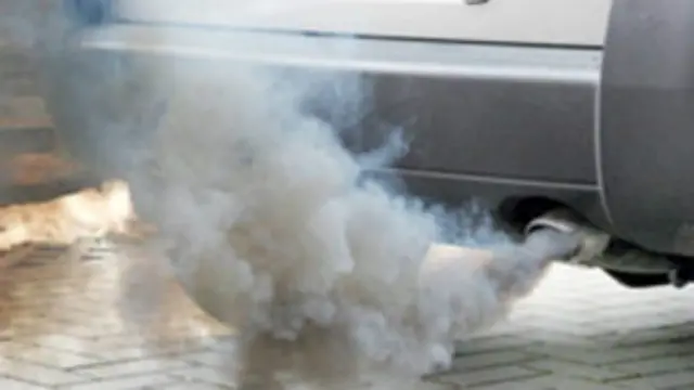 Contaminación de auto