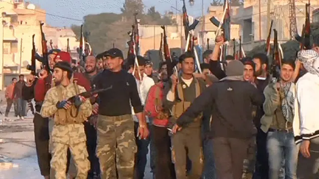 مسلحون أكراد