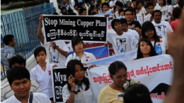 Protesters against Letpadaung Project 