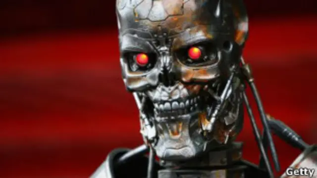 Робот из фильма "Терминатор"