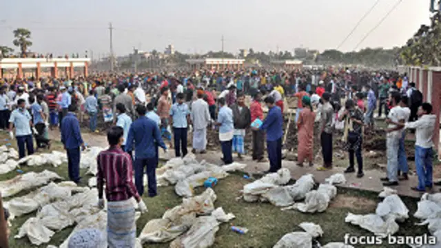 කම්හලේ ගින්නෙන් සියයකට අධික පිරිසක් මරුමුවට පත් විය