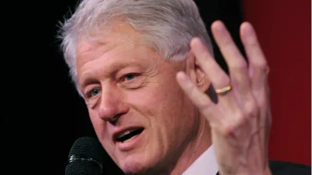 بل کلنٹن نے اپنی اہلیہ کی صحت کے متعلق ظاہر کیے جانے والے خدشات کو ہنسی میں اڑا دیا