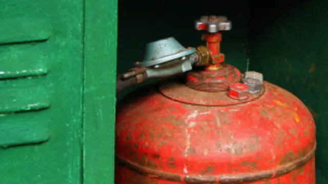 Ўзбекистон шаҳар ва қишлоқларида куз ва қиш мавсумларида газ ва электр таъминоти қисқаради